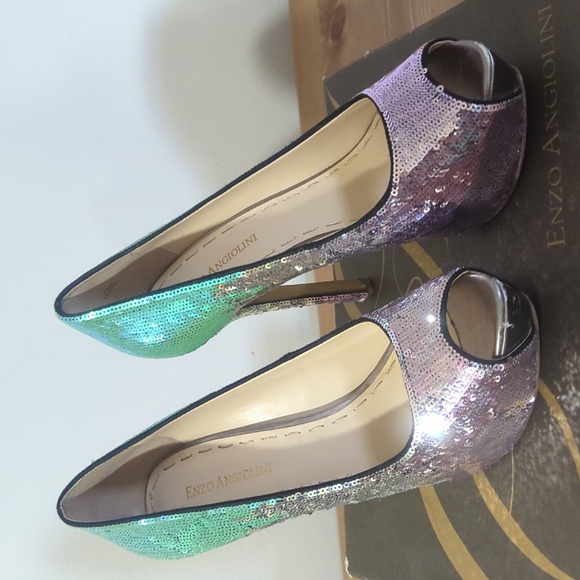 Sequence stiletto - Picture 2 of 4